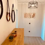 Castanea أوباتيا