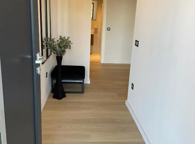 Castanea Οπατία