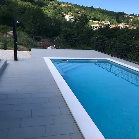 Castanea Villa *