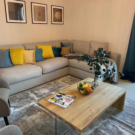 וילה Castanea אופטיה